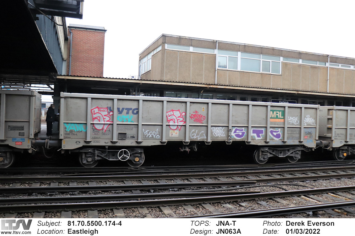 Extra Large Photo